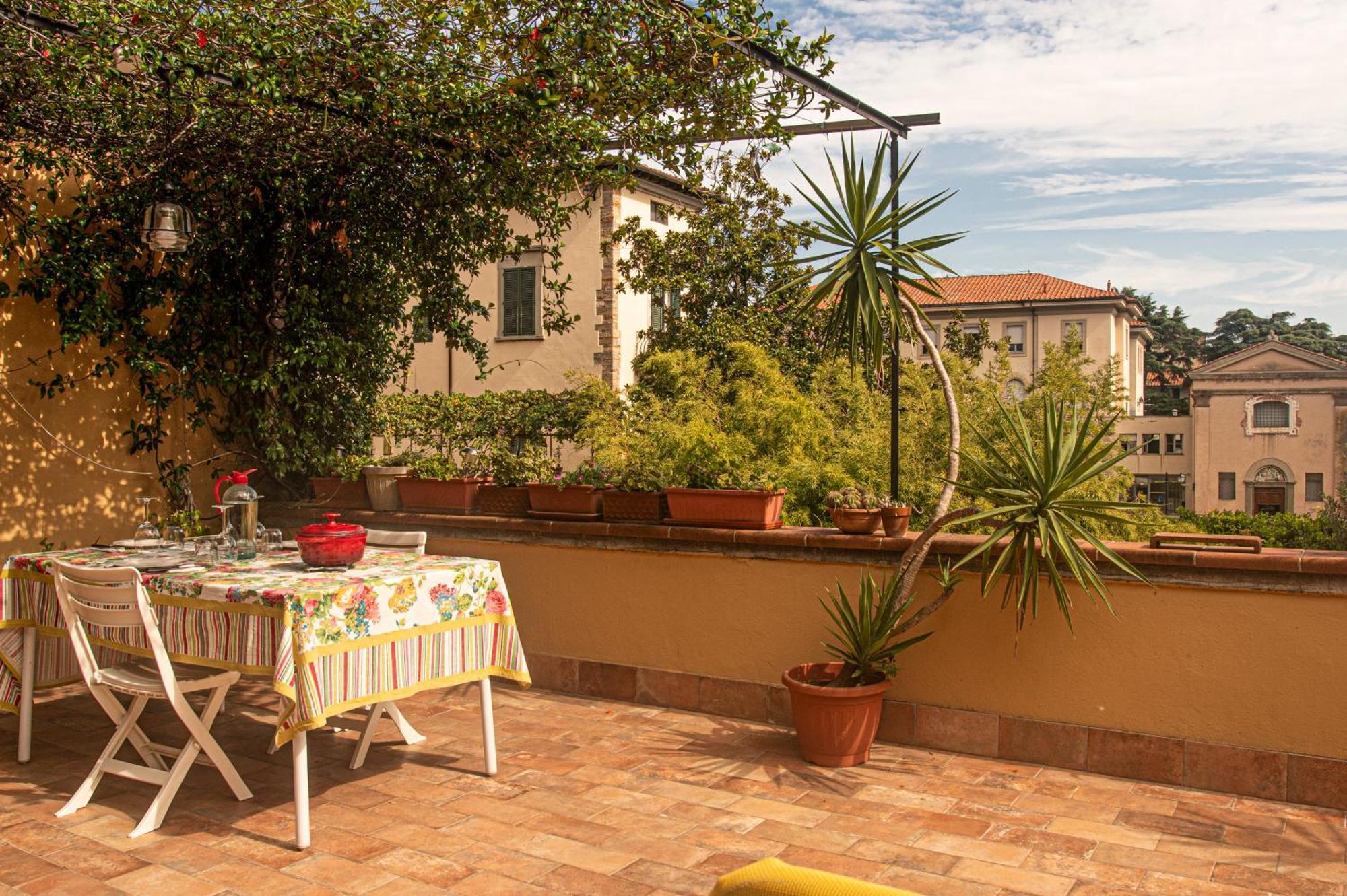 Ferienwohnung Palazzo Micheletti Lucca Exterior foto